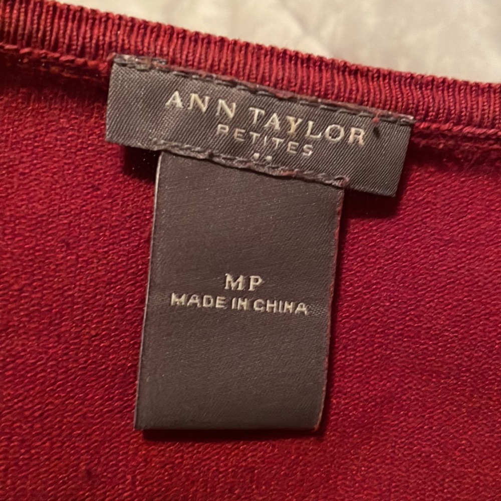 Ann Taylor Petites - Medium Long-Sleeve Women’s Wrap Sweater Top - Picture 6 of 7